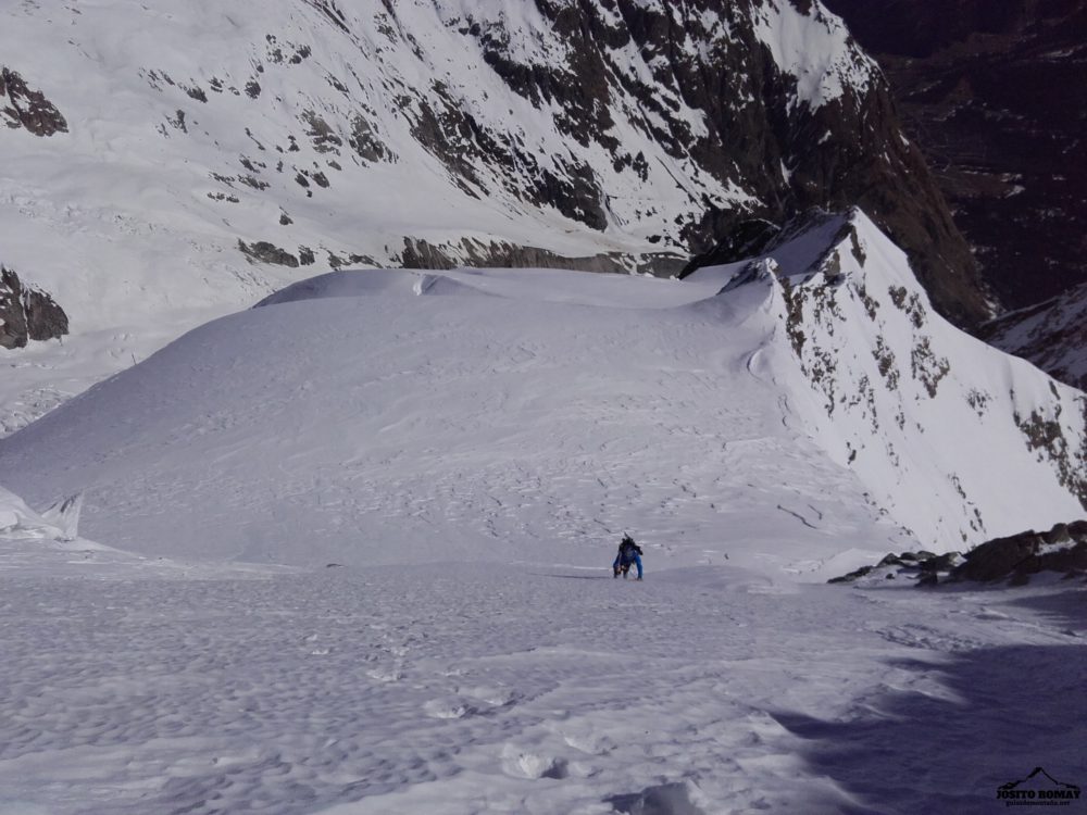 Travesía con skis al Mont Dolent