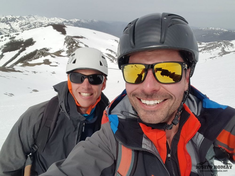 Curso de ski de montaña en Peña Ubiña  