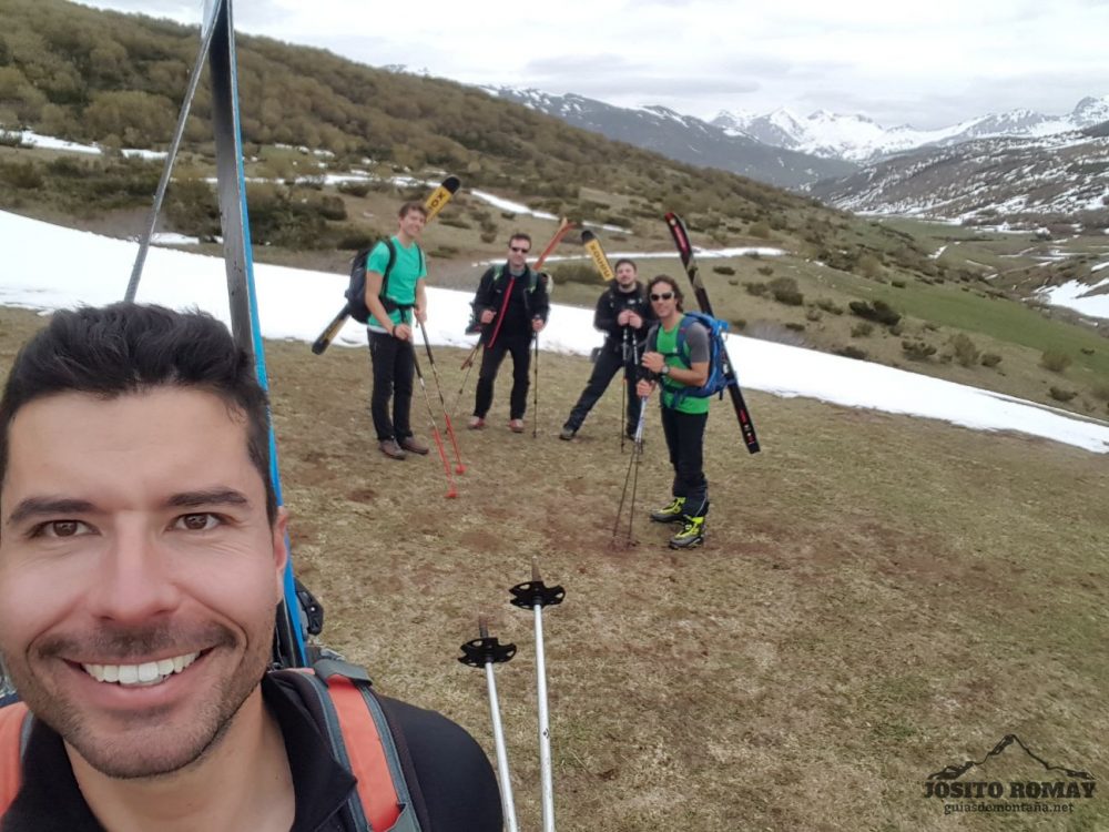 Curso de ski de montaña en Peña Ubiña  